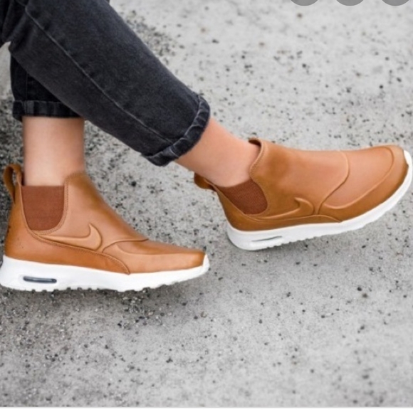 air max thea brown